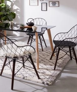 Eva Padberg Collection Armlehnenstuhl Le Gaillard - Rattan / Mango massiv - Schwarz / Dunkelbraun 18 Eva Padberg Collection Armlehnenstuhl Le Gaillard - Rattan / Mango massiv - Schwarz / Dunkelbraun -Deutschland Stühle Verkaufs-Shop 1000050802 200610 13022300003 MOOD DETAILS P000000001000050802 mood