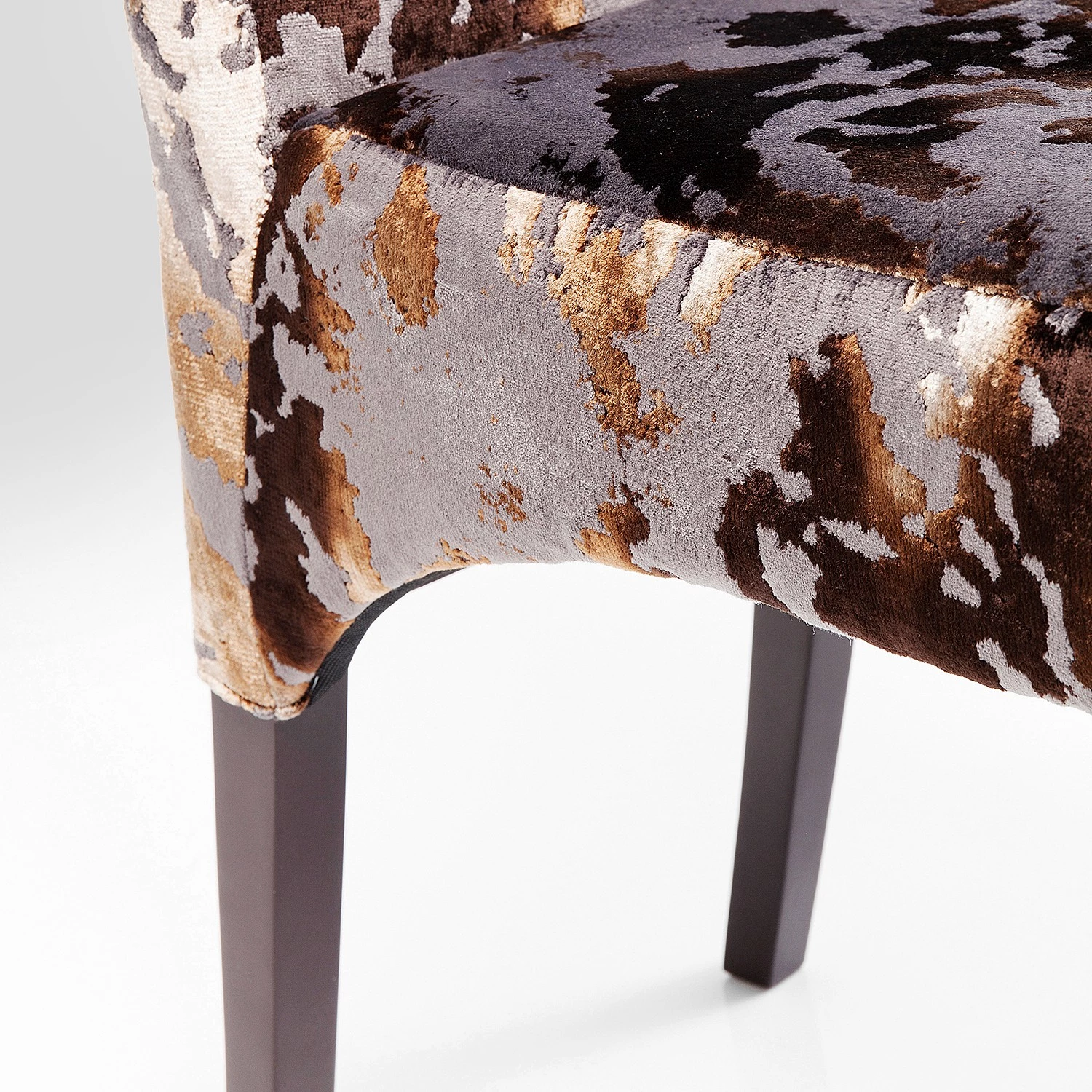 Kare Design Polsterstuhl Chiara Sublime - Samt / Buche massiv - Braun / Buche Dunkel 10 Kare Design Polsterstuhl Chiara Sublime - Samt / Buche massiv - Braun / Buche Dunkel – Bild 10