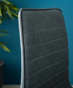 Mørteens Freischwinger Lylen (2er-Set) - Kunstleder / Stahl - Schwarz - Vintage Blau 23 Mørteens Freischwinger Lylen (2er-Set) - Kunstleder / Stahl - Schwarz - Vintage Blau -Deutschland Stühle Verkaufs-Shop 1000205096 201118 12545100003 DETAILS P000000001000205096