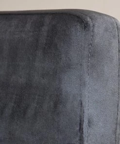 Velvet Studio Armlehnstuhl Meaux - Samt / Buche massiv - Anthrazit / Schwarz 13 Velvet Studio Armlehnstuhl Meaux - Samt / Buche massiv - Anthrazit / Schwarz -Deutschland Stühle Verkaufs-Shop 1000241546 210121 14210800013 DETAILS P000000001000241546