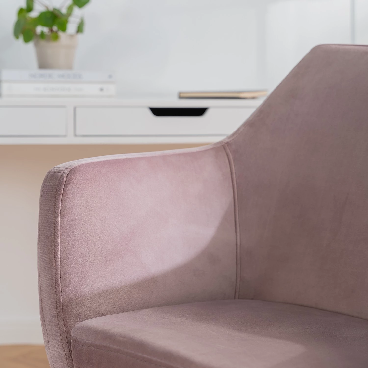 Mørteens Bürodrehstuhl Nicholas IV - Samt / Eisen - Altrosa / Weiß 9 Mørteens Bürodrehstuhl Nicholas IV - Samt / Eisen - Altrosa / Weiß – Bild 9