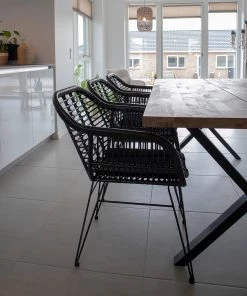 Naturoo Armlehnenstuhl Corduroy (2er-Set) - (inkl. Sitzkissen) - Rattan / Metall - Rattan / Schwarz 17 Naturoo Armlehnenstuhl Corduroy (2er-Set) - (inkl. Sitzkissen) - Rattan / Metall - Rattan / Schwarz -Deutschland Stühle Verkaufs-Shop 1000299408 211012 134455000123 MOOD DETAILS P000000001000299408 mood