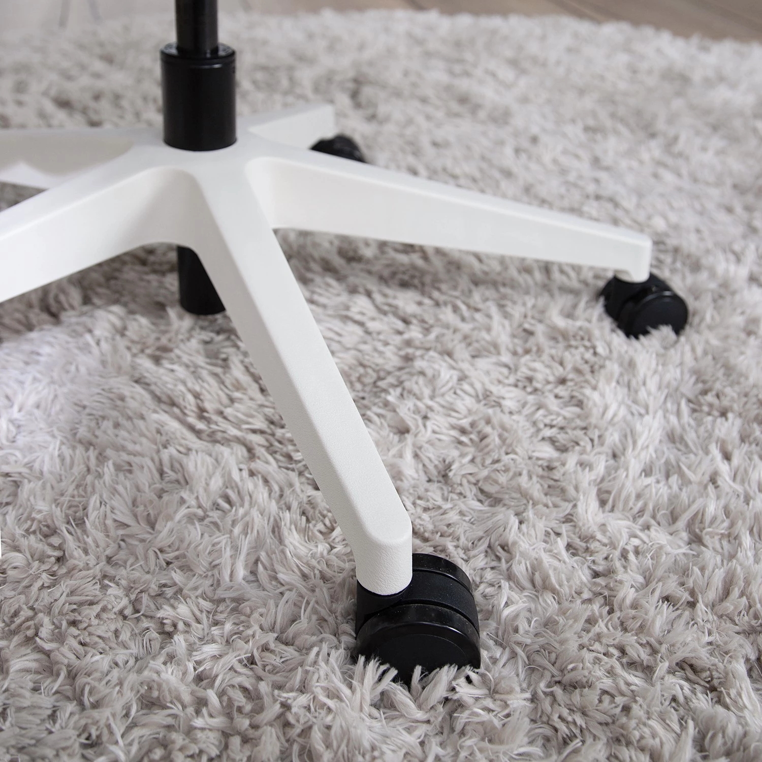 Fredriks Bürostuhl Rosie - Hellgrau / Weiß 20 Fredriks Bürostuhl Rosie - Hellgrau / Weiß – Bild 20