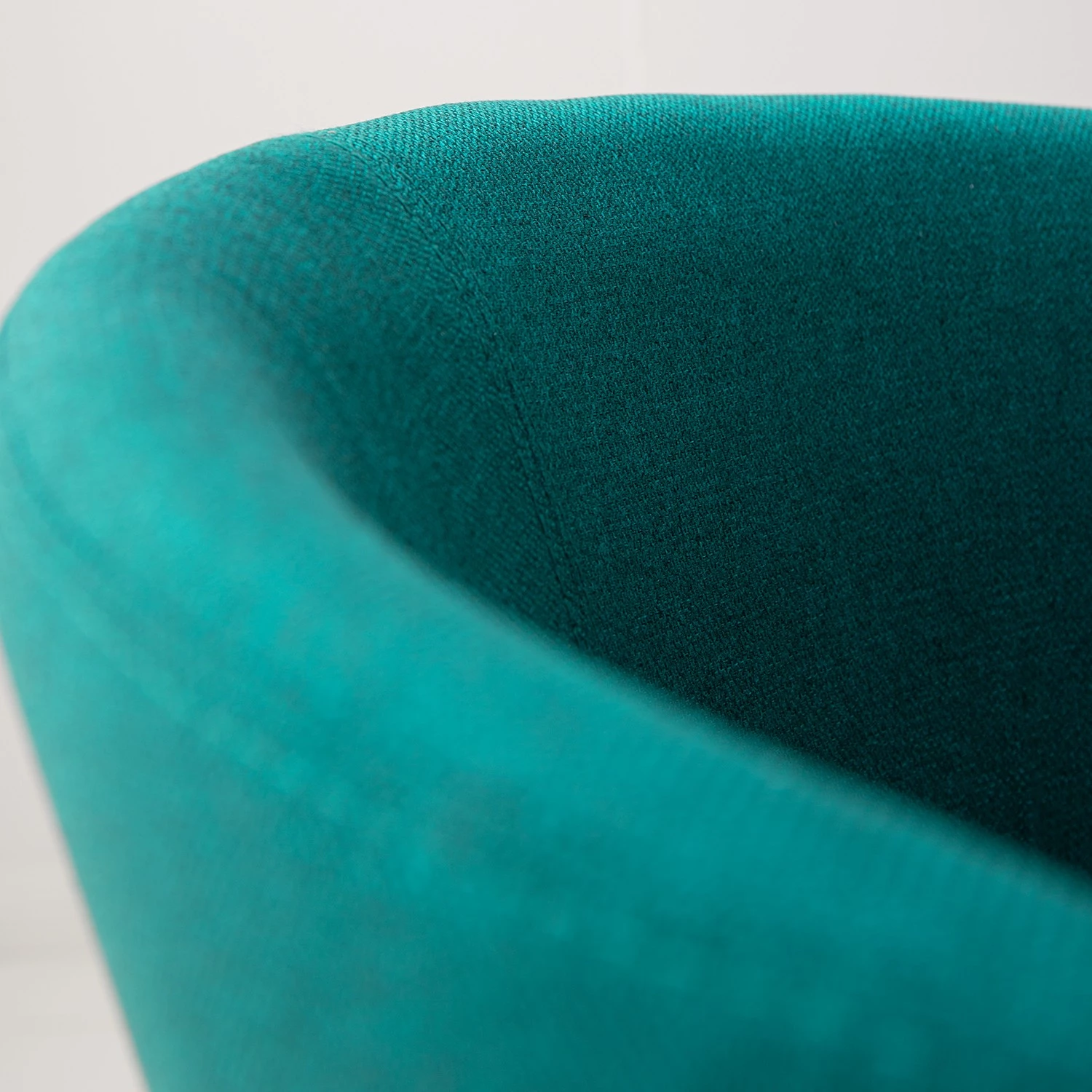 Mørteens Armlehnenstuhl Buggio - Webstoff / Gummibaum massiv - Webstoff Cors: Petrol - 2er Set 16 Mørteens Armlehnenstuhl Buggio - Webstoff / Gummibaum massiv - Webstoff Cors: Petrol - 2er Set – Bild 16