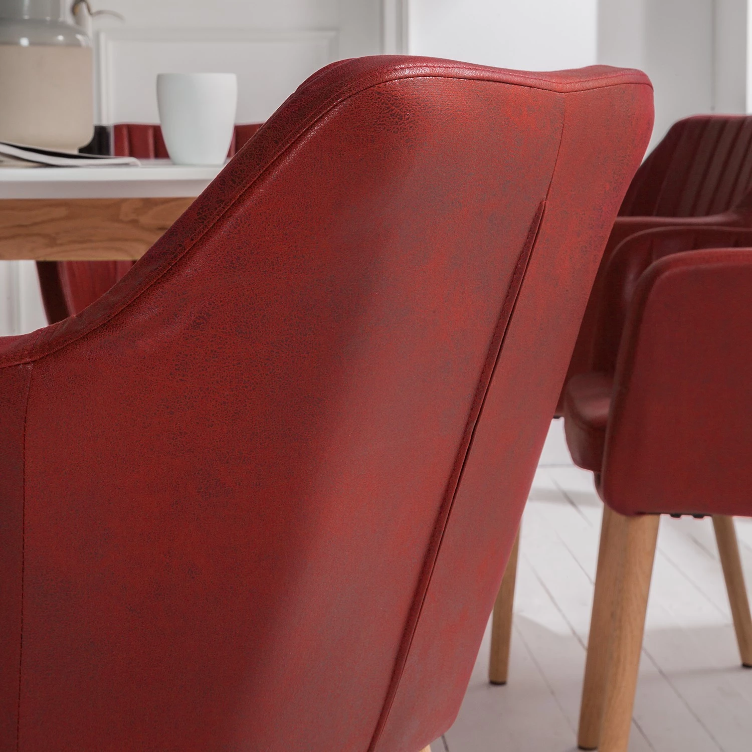 Mørteens Armlehnenstuhl Leedy IV - Kunstleder / Eiche massiv - Kirschrot - 2er Set 11 Mørteens Armlehnenstuhl Leedy IV - Kunstleder / Eiche massiv - Kirschrot - 2er Set – Bild 11