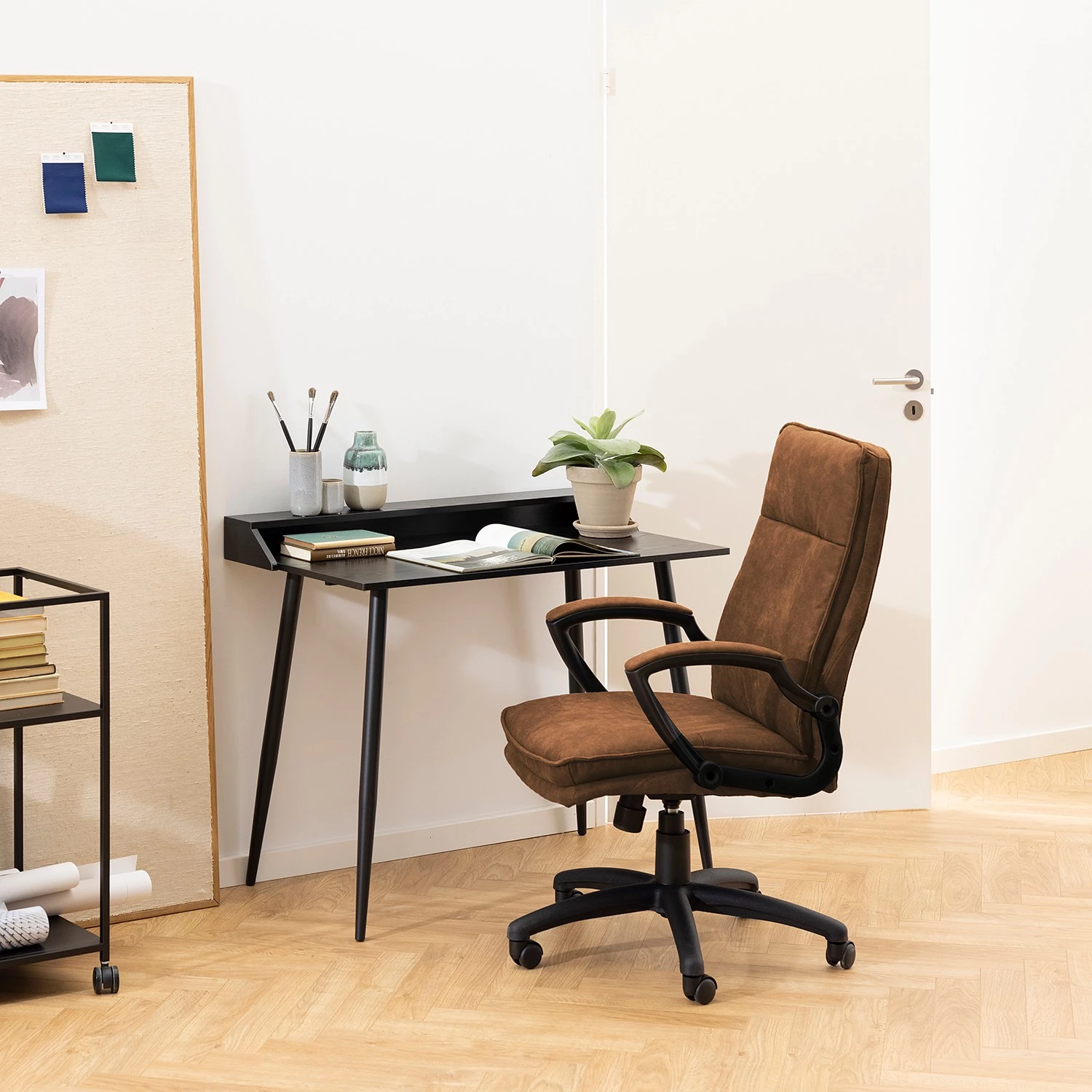 Red Living Bürostuhl Crank - Microfaser / Nylon - Camel / Schwarz 2 Red Living Bürostuhl Crank - Microfaser / Nylon - Camel / Schwarz – Bild 2