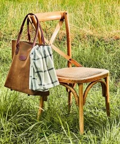 Butlers Stuhl CROSS COUNTRY - Rattan - Weiß -Deutschland Stühle Verkaufs-Shop 1000365708 220728 023 MOOD DETAILS P000000001000365708 mood