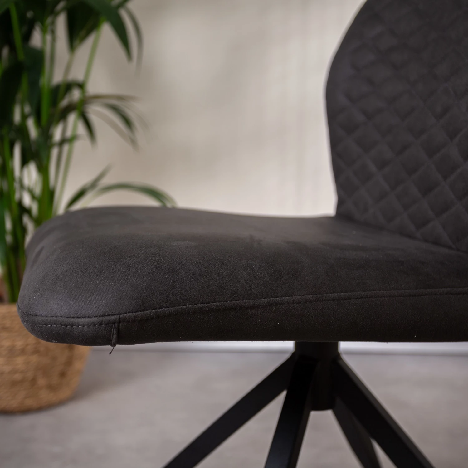 Dimehouse Grizzly Esszimmerstuhl Industrial - Anthrazit 6 Dimehouse Grizzly Esszimmerstuhl Industrial - Anthrazit – Bild 6