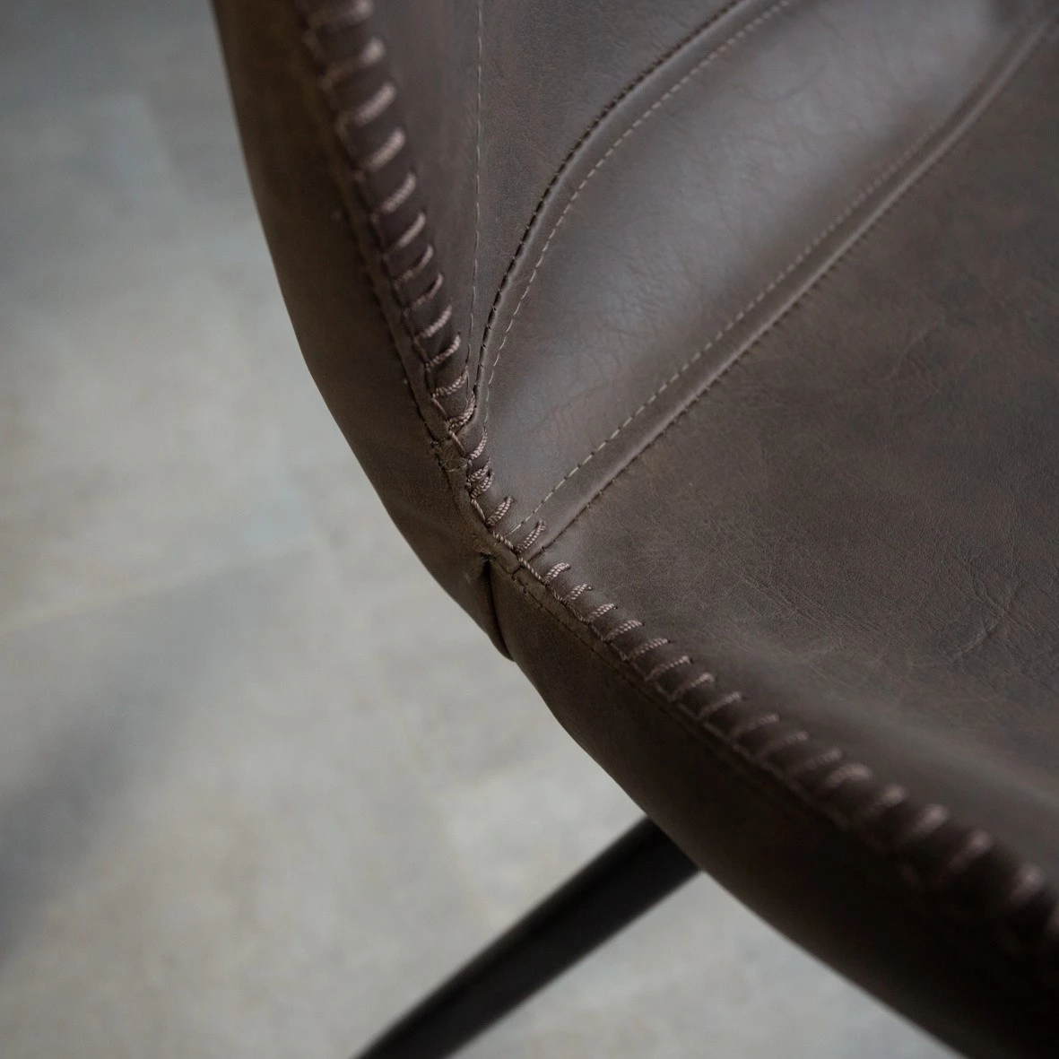 Dimehouse Beau Esszimmerstuhl Industrial - Taupe 5 Dimehouse Beau Esszimmerstuhl Industrial - Taupe – Bild 5